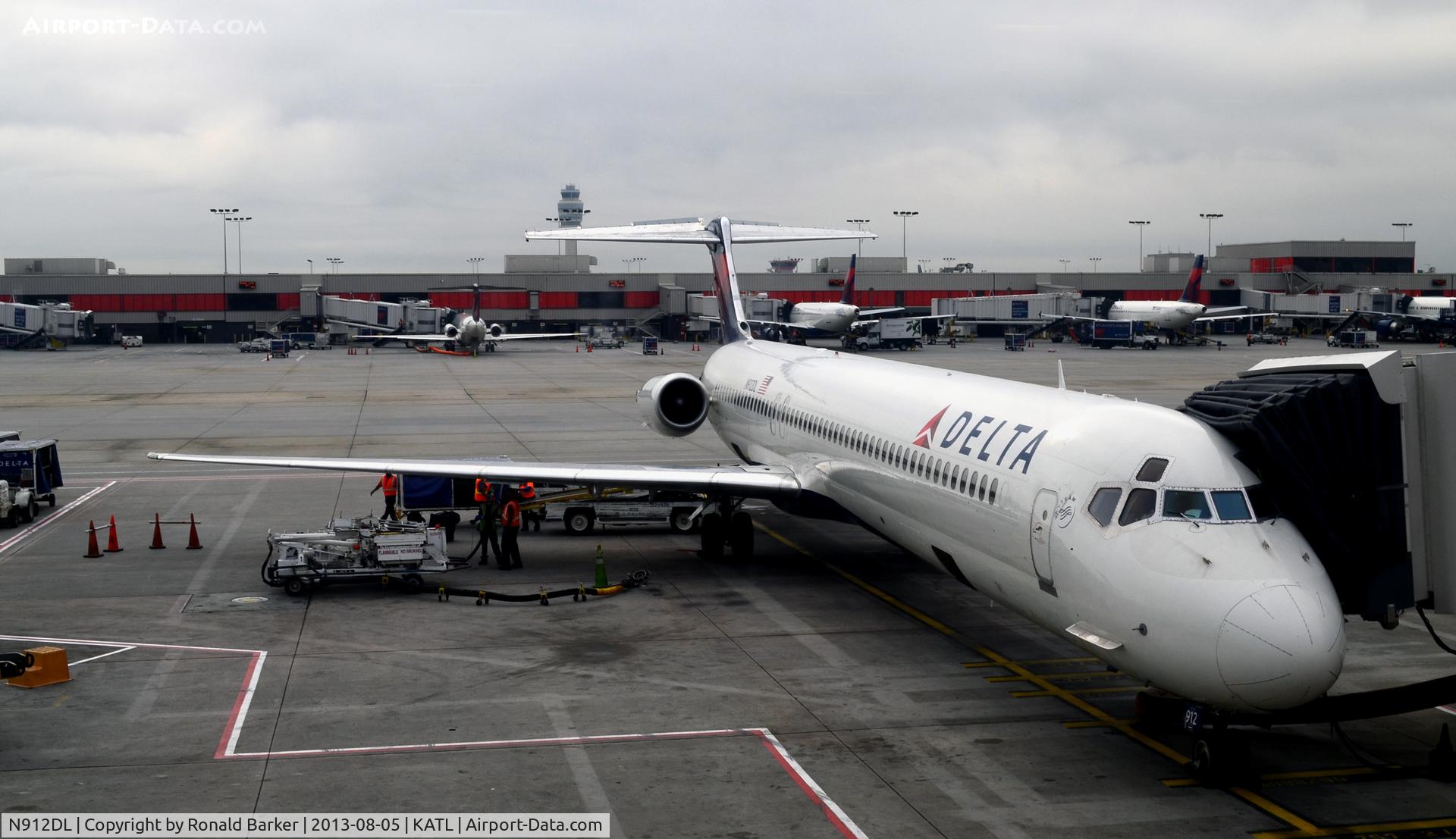 N912DL, 1987 McDonnell Douglas MD-88 C/N 49543, Atlanta