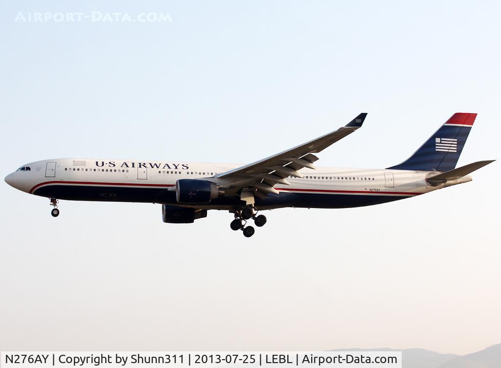 N276AY, 2000 Airbus A330-323 C/N 375, Landing rwy 25R