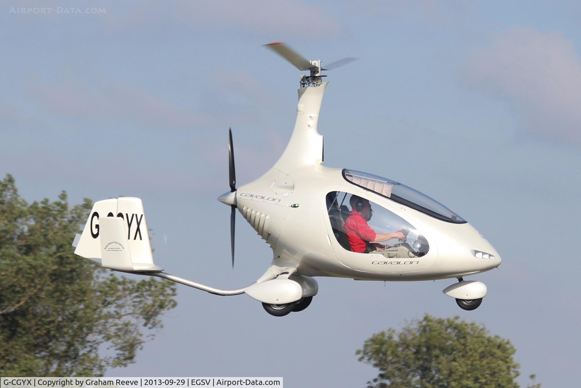 G-CGYX, 2011 Rotorsport UK Cavalon C/N RSUK/CVLN/001, Landing at the 