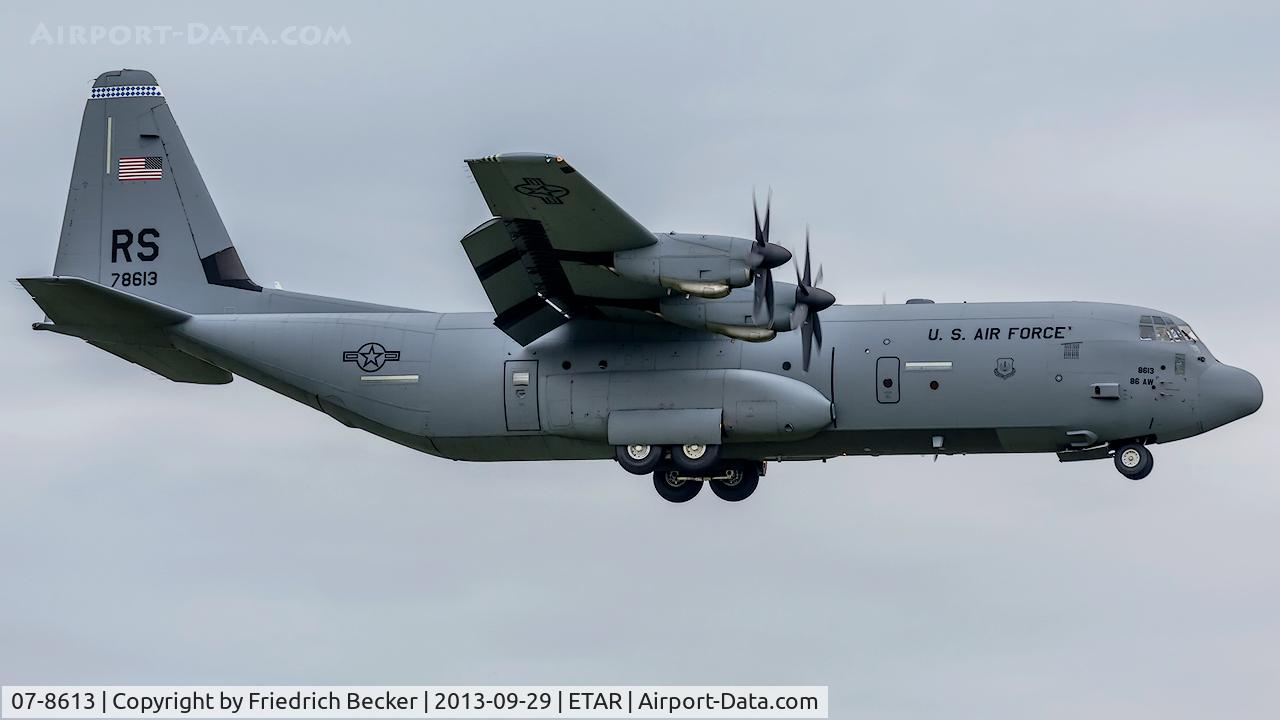 07-8613, 2004 Lockheed Martin C-130J-30 Super Hercules C/N 382-5624, on final RW09