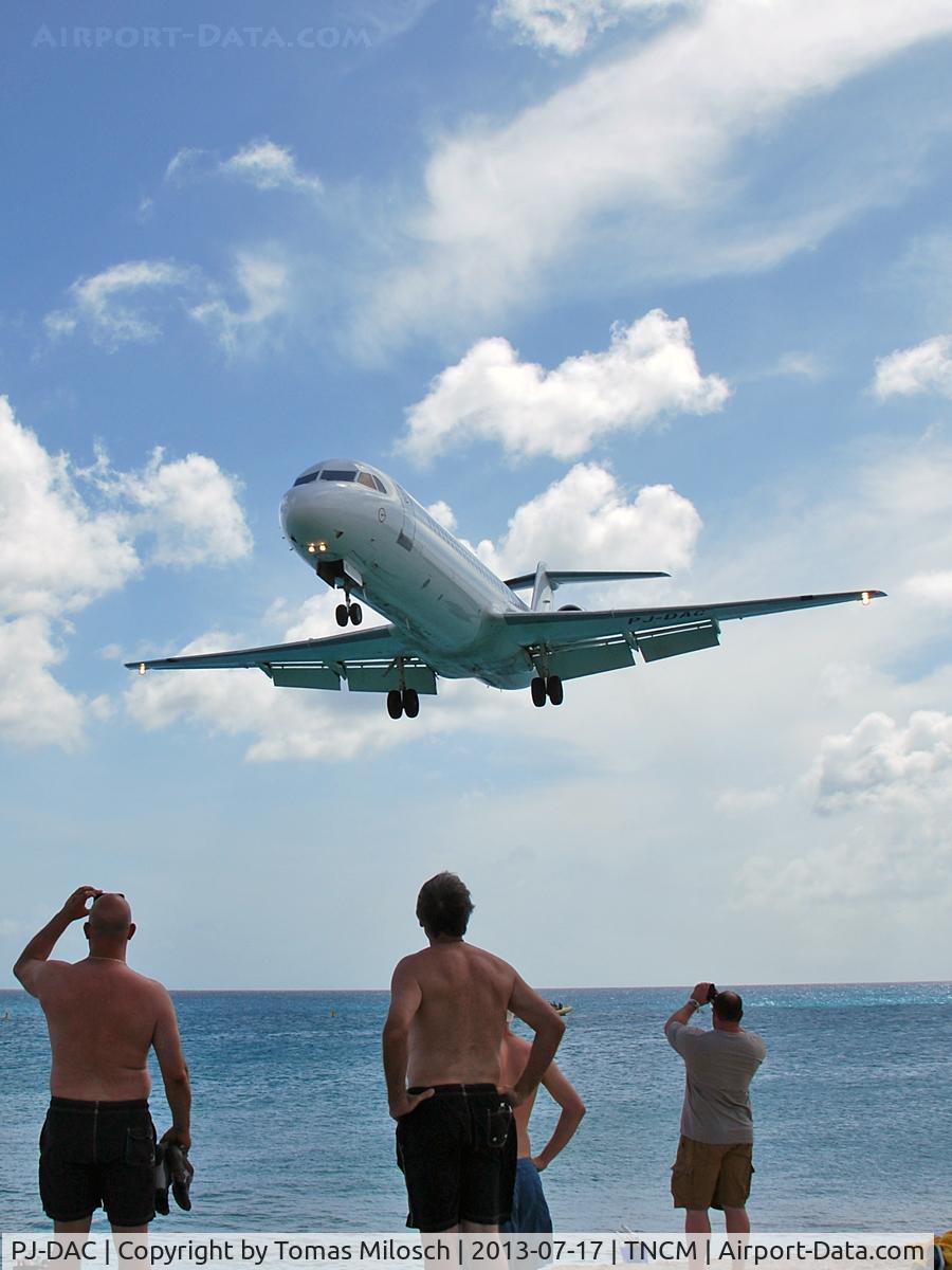 PJ-DAC, 1991 Fokker 100 (F-28-0100) C/N 11337, Maho Beach