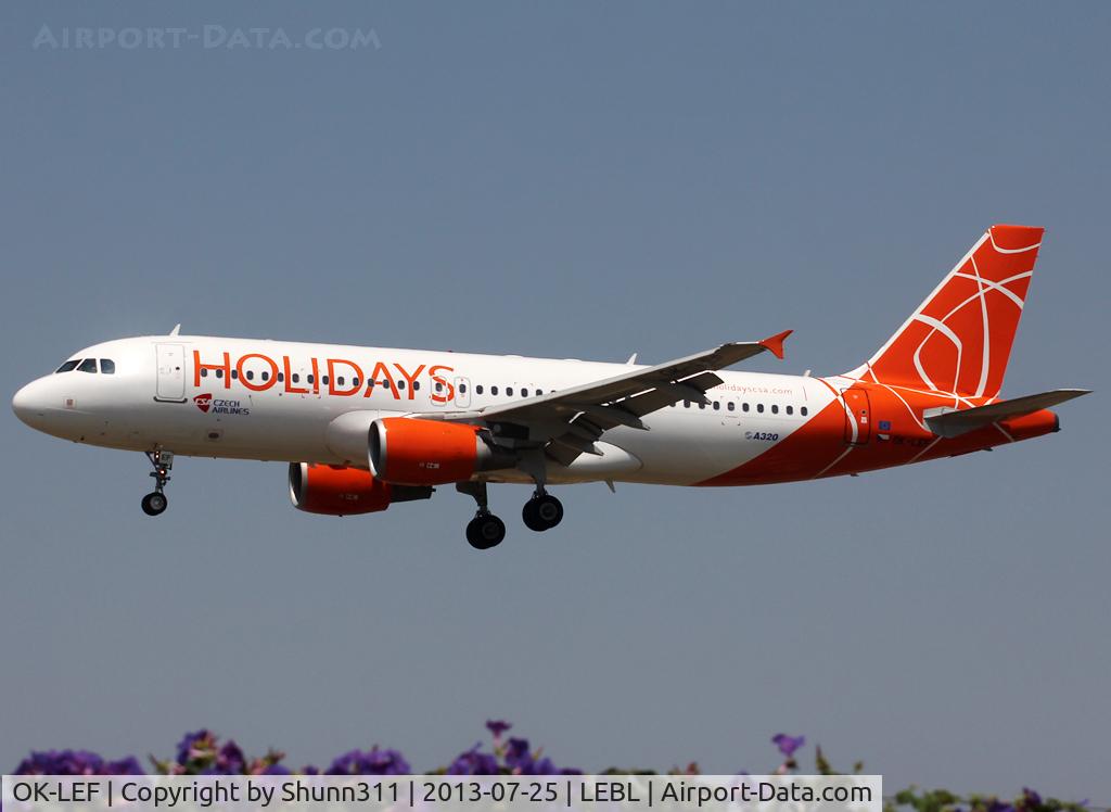 OK-LEF, 2006 Airbus A320-214 C/N 2758, Landing rwy 25R
