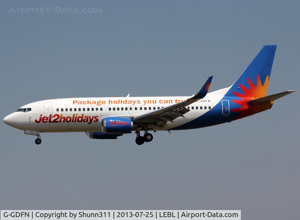 G-GDFN, 1998 Boeing 737-33V C/N 29332, Landing rwy 25R