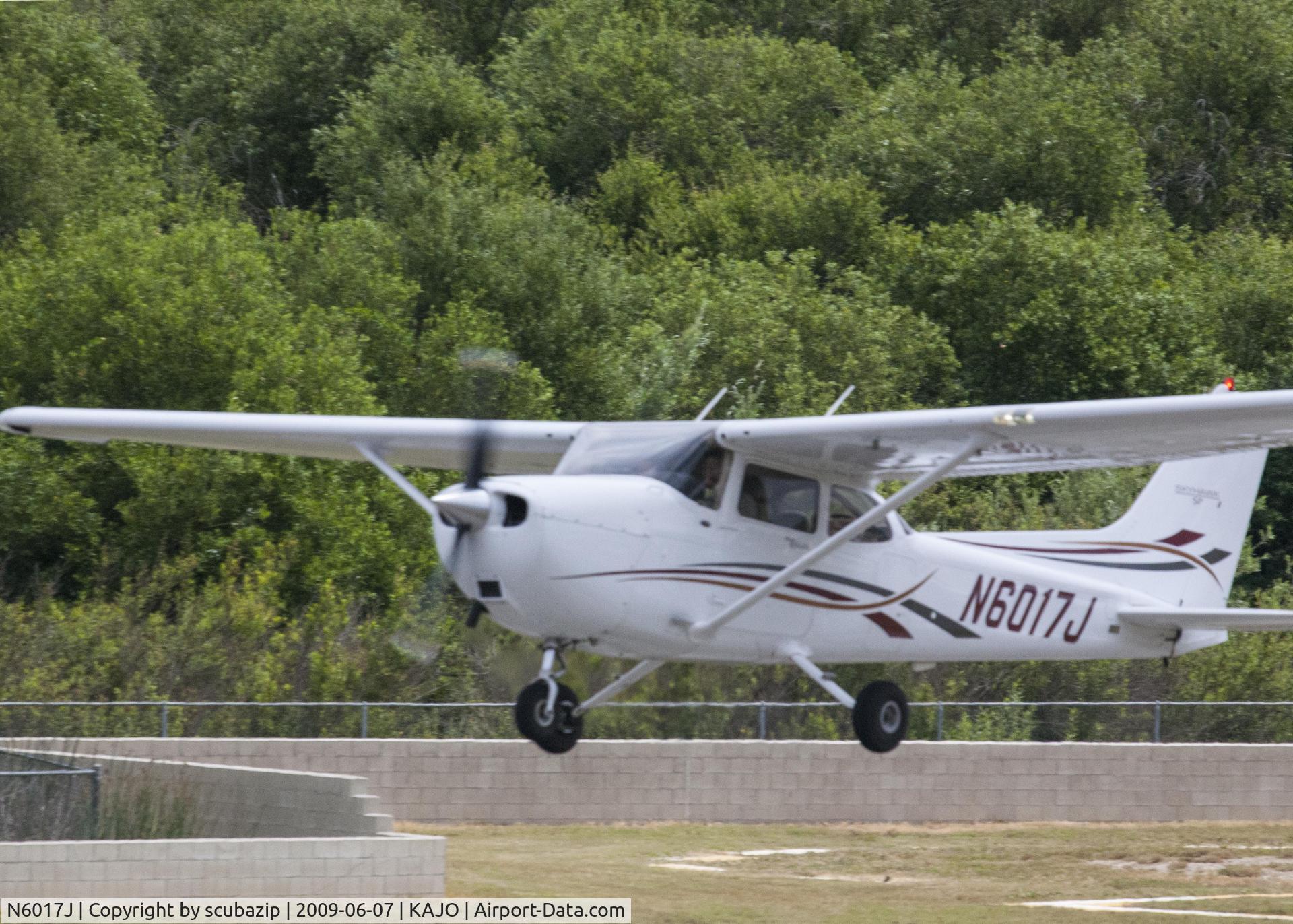 N6017J, 2006 Cessna 172S C/N 172S10169, Landing AJO