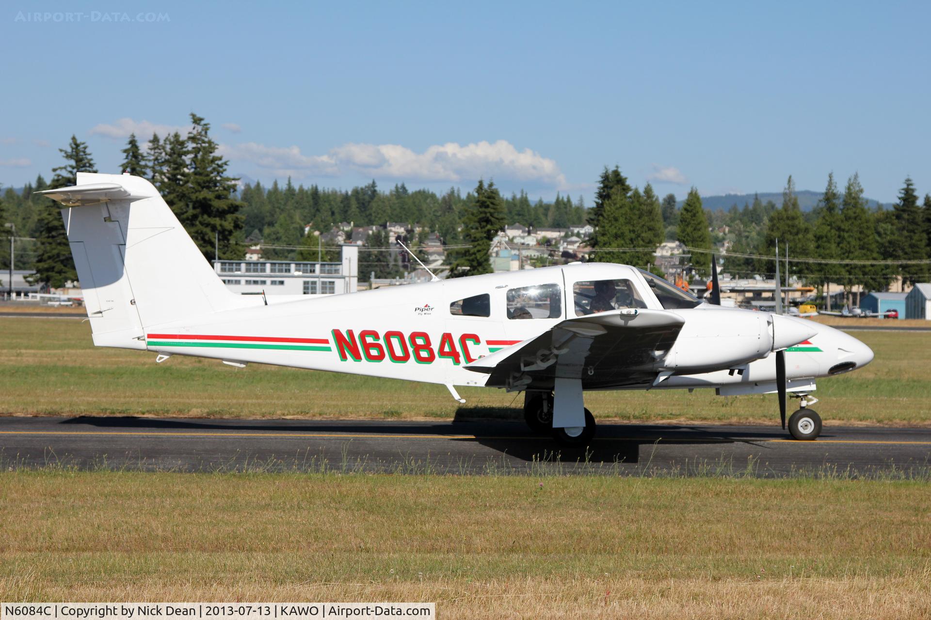 N6084C, 2008 Piper PA-44-180 Seminole C/N 4496267, KAWO/AWO