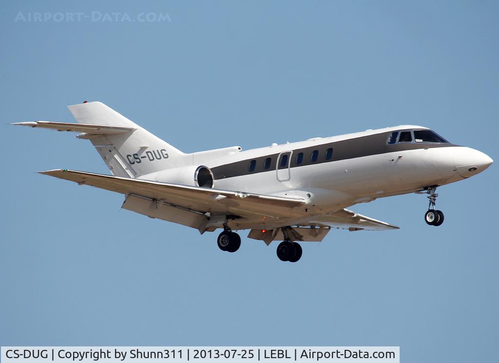 CS-DUG, 2008 Hawker Beechcraft 750 C/N HB-20, Landing rwy 25R