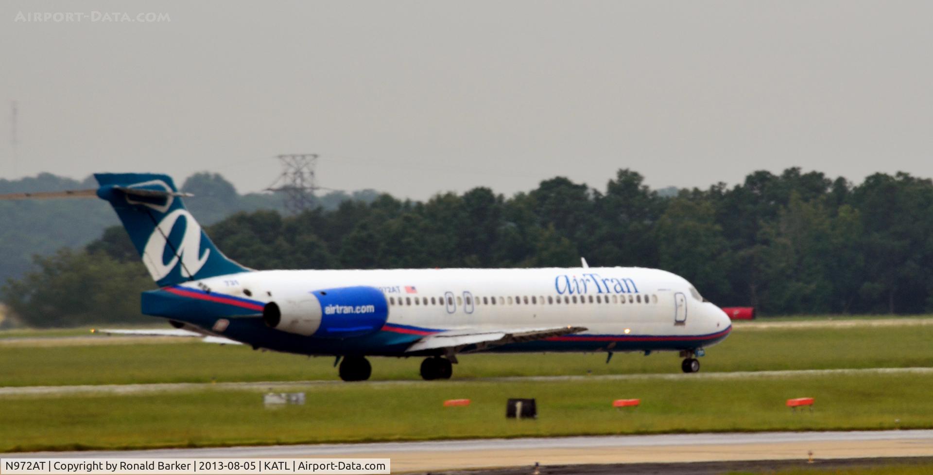 N972AT, 2001 Boeing 717-200 C/N 55033, Taxi Atlanta
