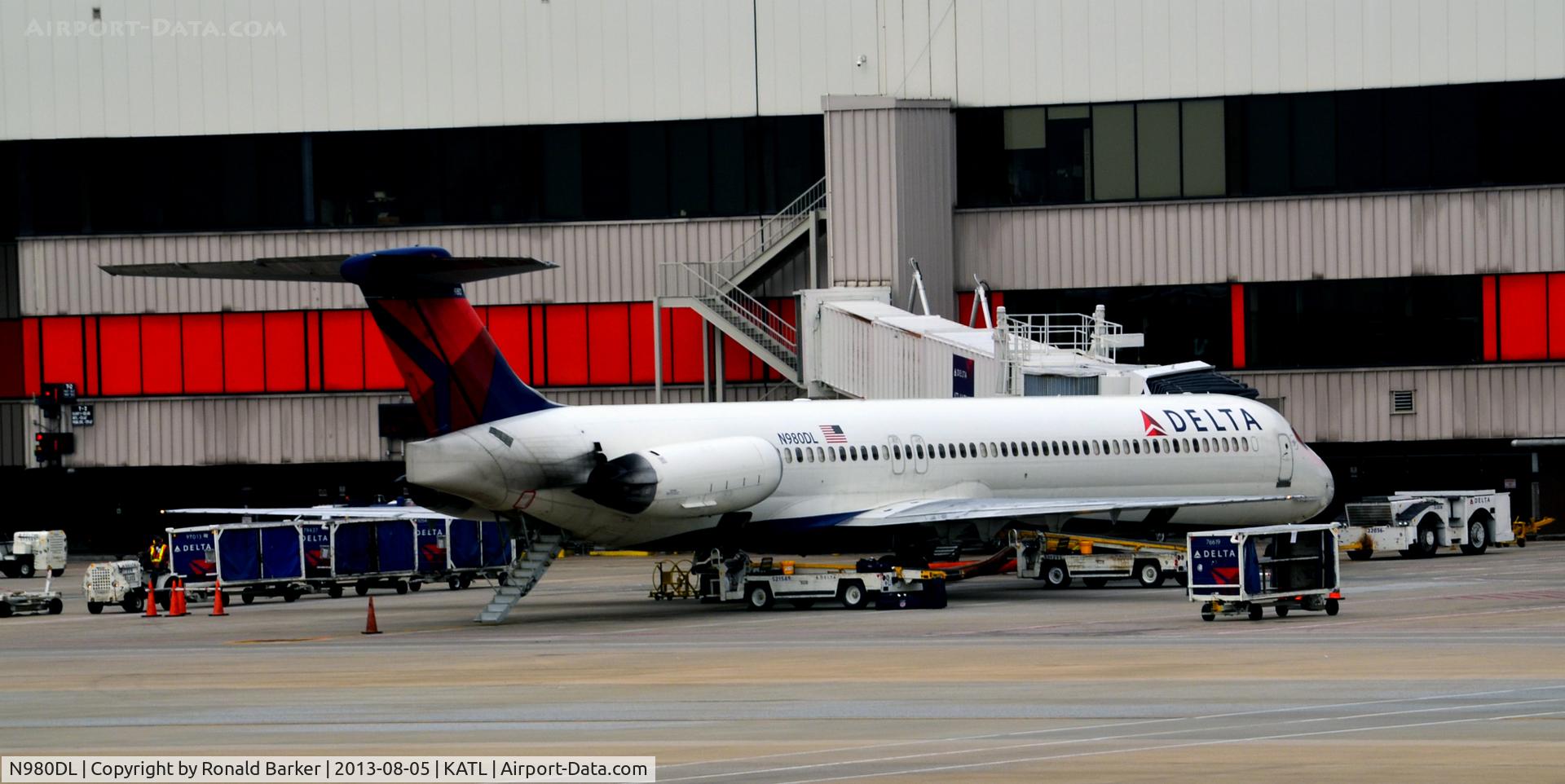 N980DL, 1991 McDonnell Douglas MD-88 C/N 53267, Atlanta