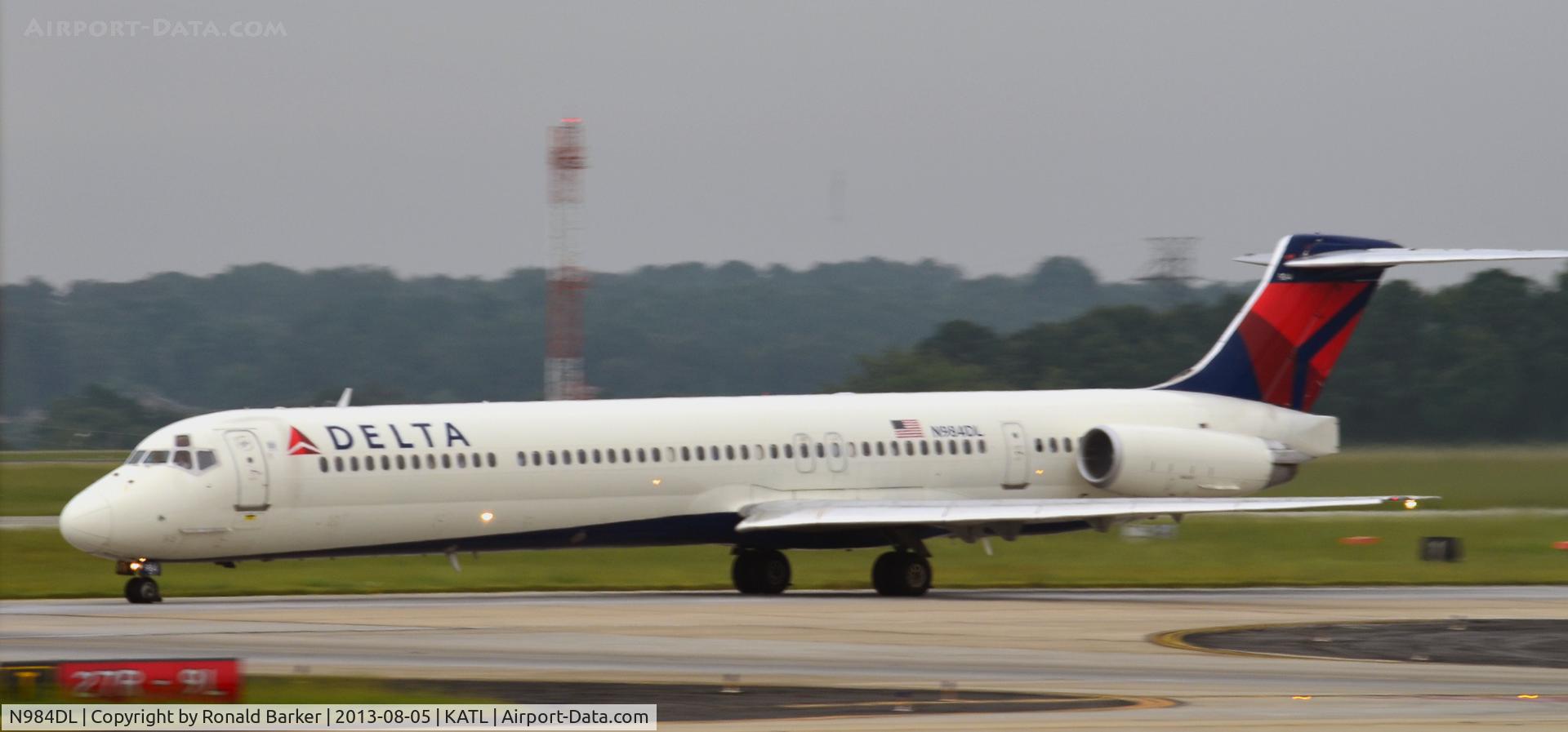 N984DL, 1991 McDonnell Douglas MD-88 C/N 53311, Takeoff Atlanta