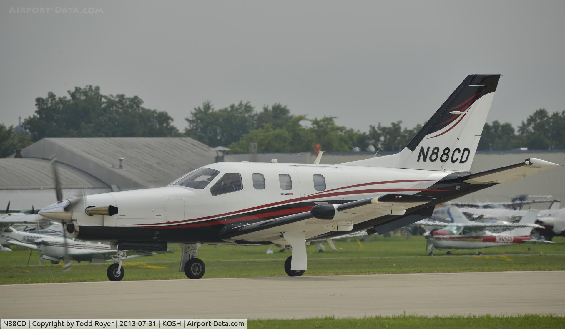 N88CD, 2010 Socata TBM-700 C/N 543, Airventure 2013