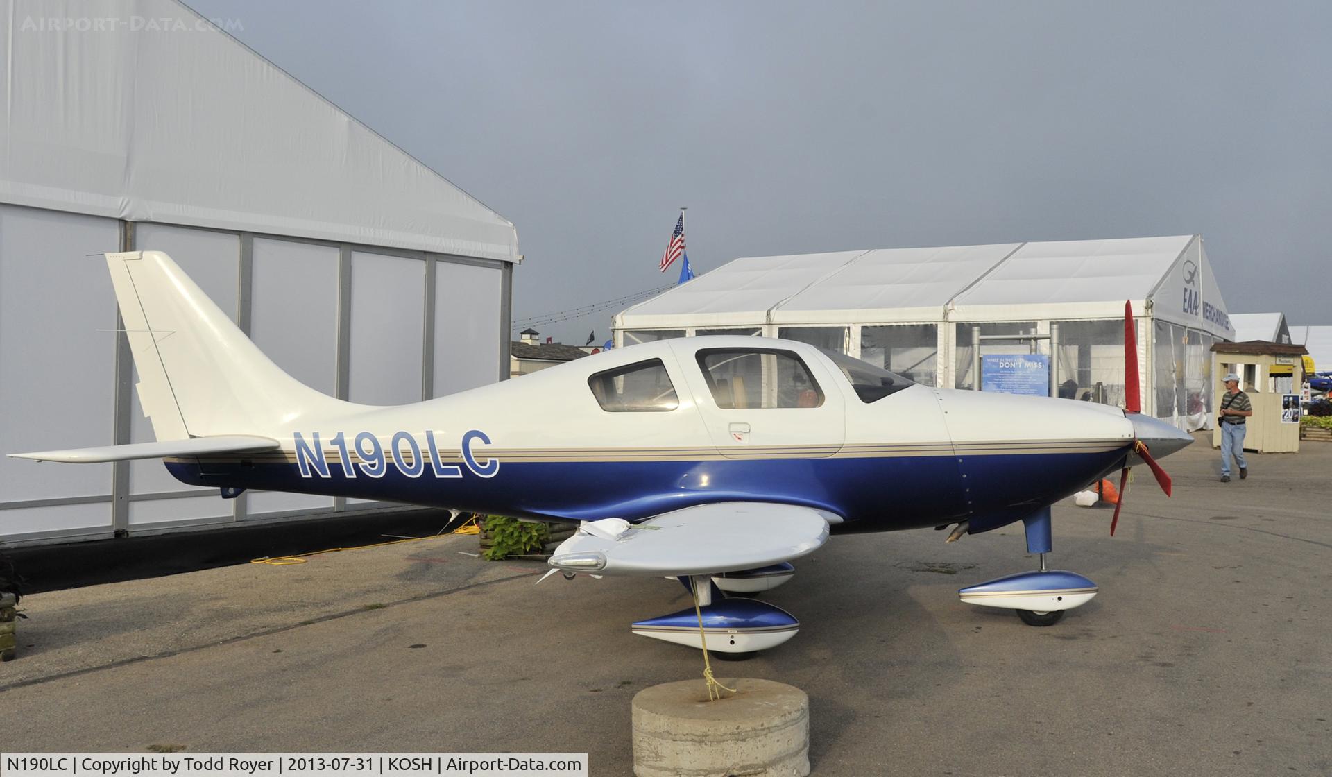 N190LC, 2001 Lancair LC-40-550FG C/N 40012, Airventure 2013