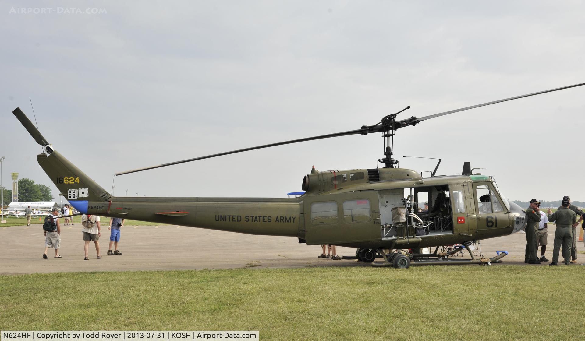 N624HF, 1966 Bell UH-1D Iroquois C/N 8819, Airventure 2013