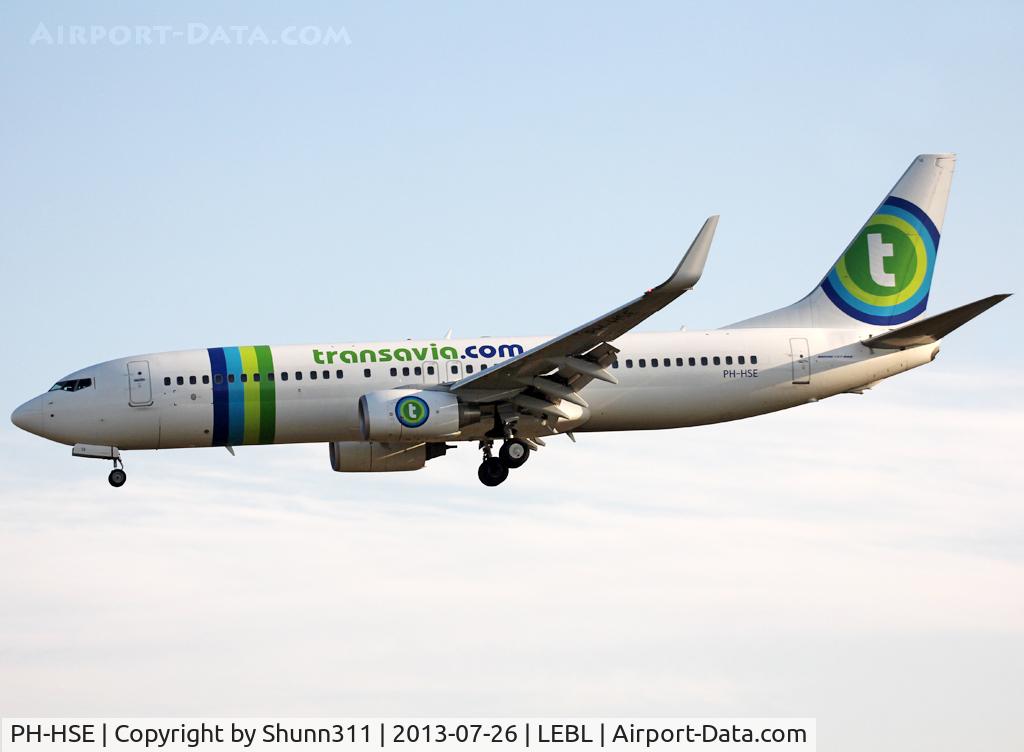 PH-HSE, 2011 Boeing 737-8K2 C/N 39259, Landing rwy 25R