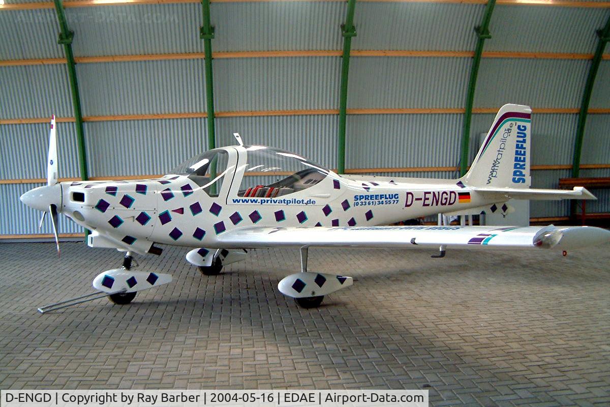 D-ENGD, 1994 Grob G-115D C/N 82018, Grob G-115D Acro [82018] Eisenhuttenstadt~D 16/05/2004
