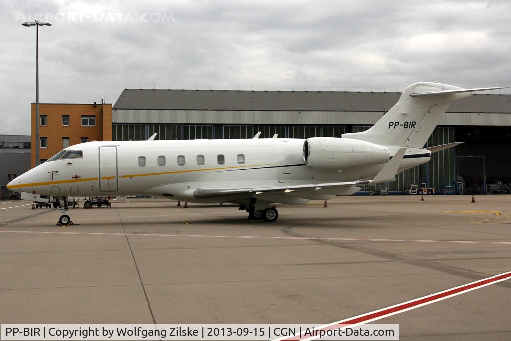 PP-BIR, 2007 Bombardier Challenger 300 (BD-100-1A10) C/N 20178, visitor