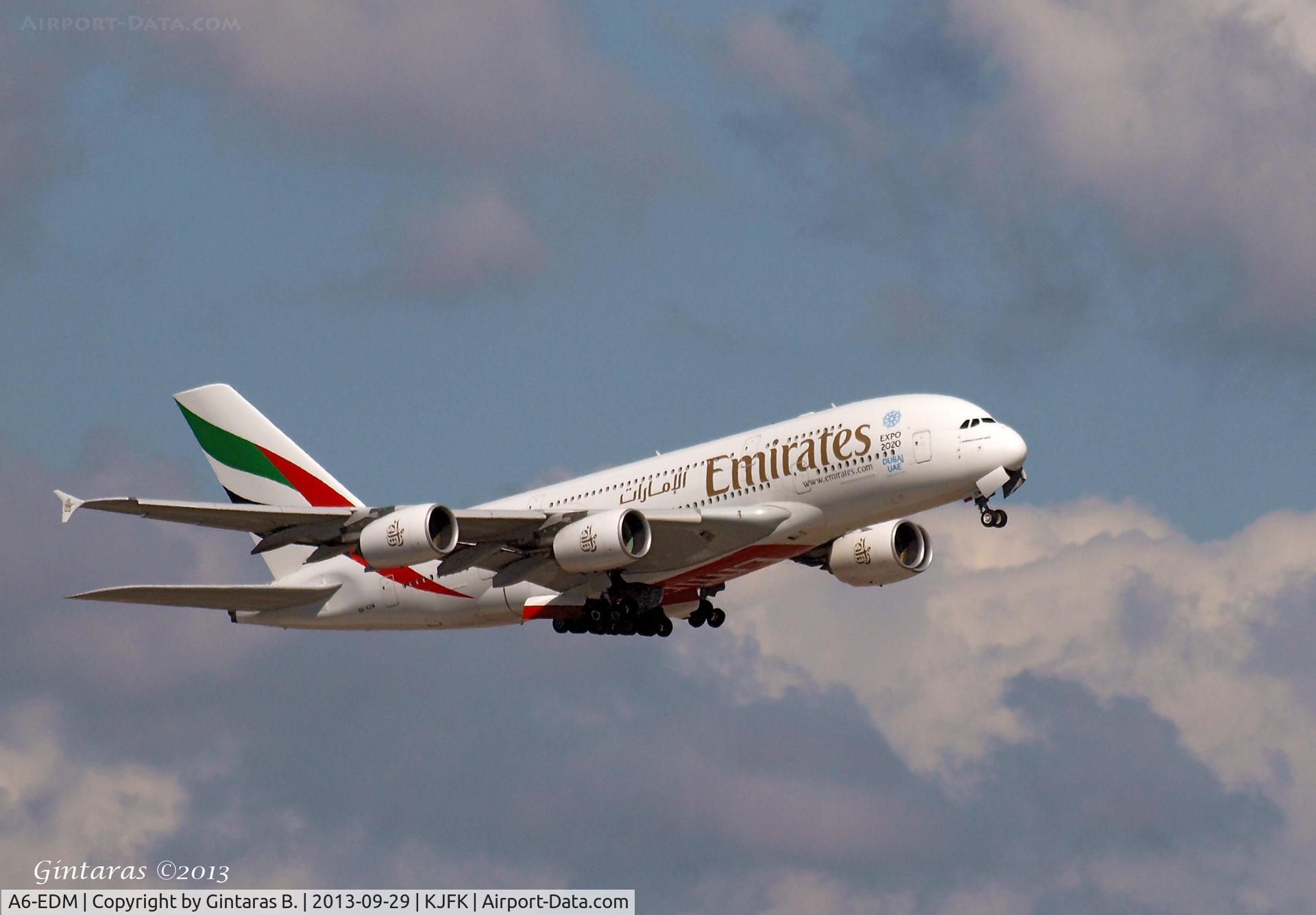 A6-EDM, 2010 Airbus A380-861 C/N 042, Take-off @ JFK