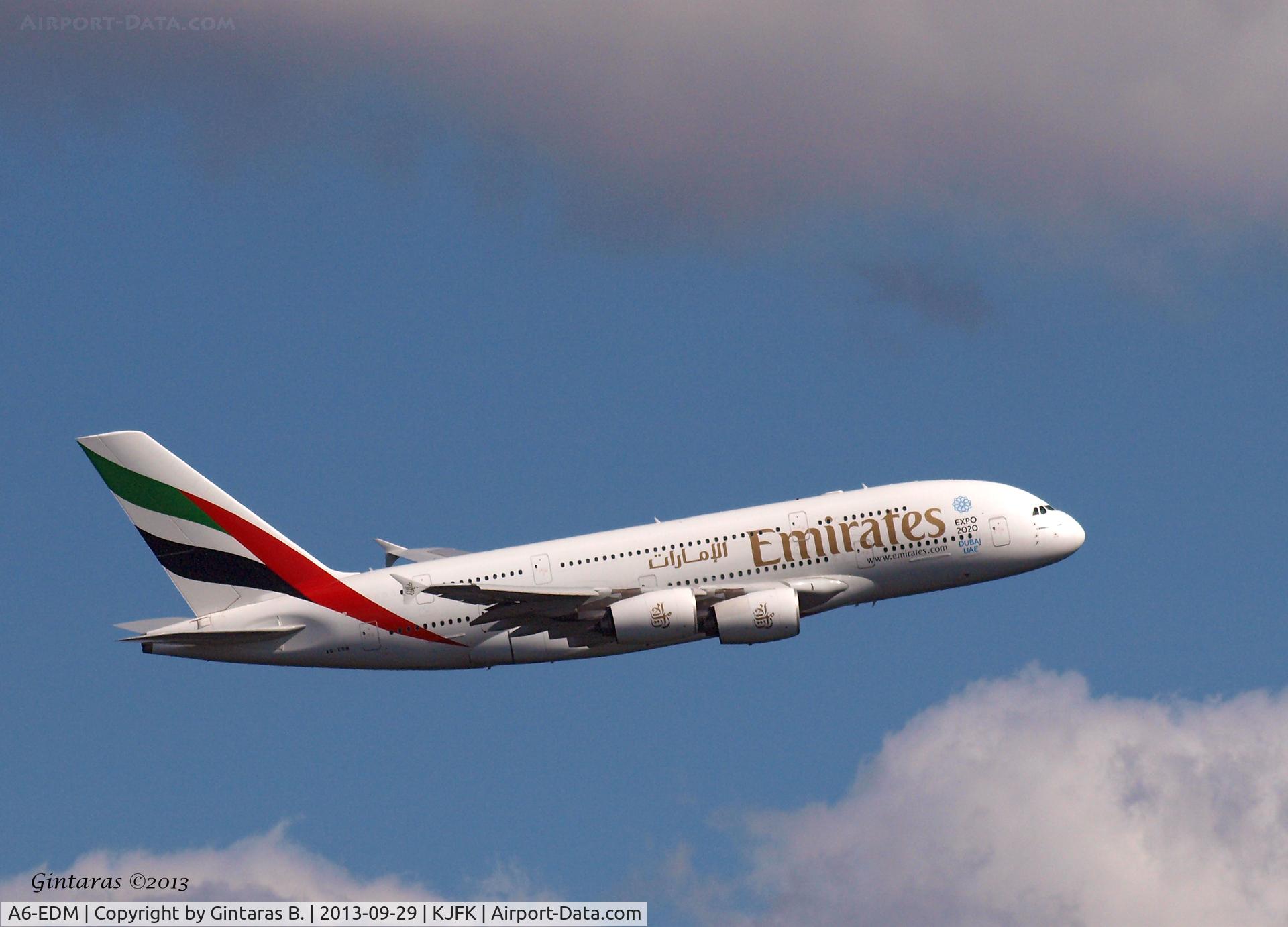 A6-EDM, 2010 Airbus A380-861 C/N 042, Take-off @ JFK