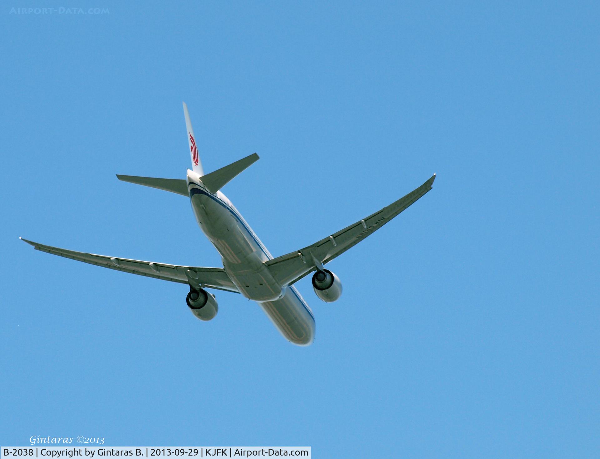 B-2038, 2013 Boeing 777-39L/ER C/N 38678, Over Breezy Point...going to a landing @ JFK....
