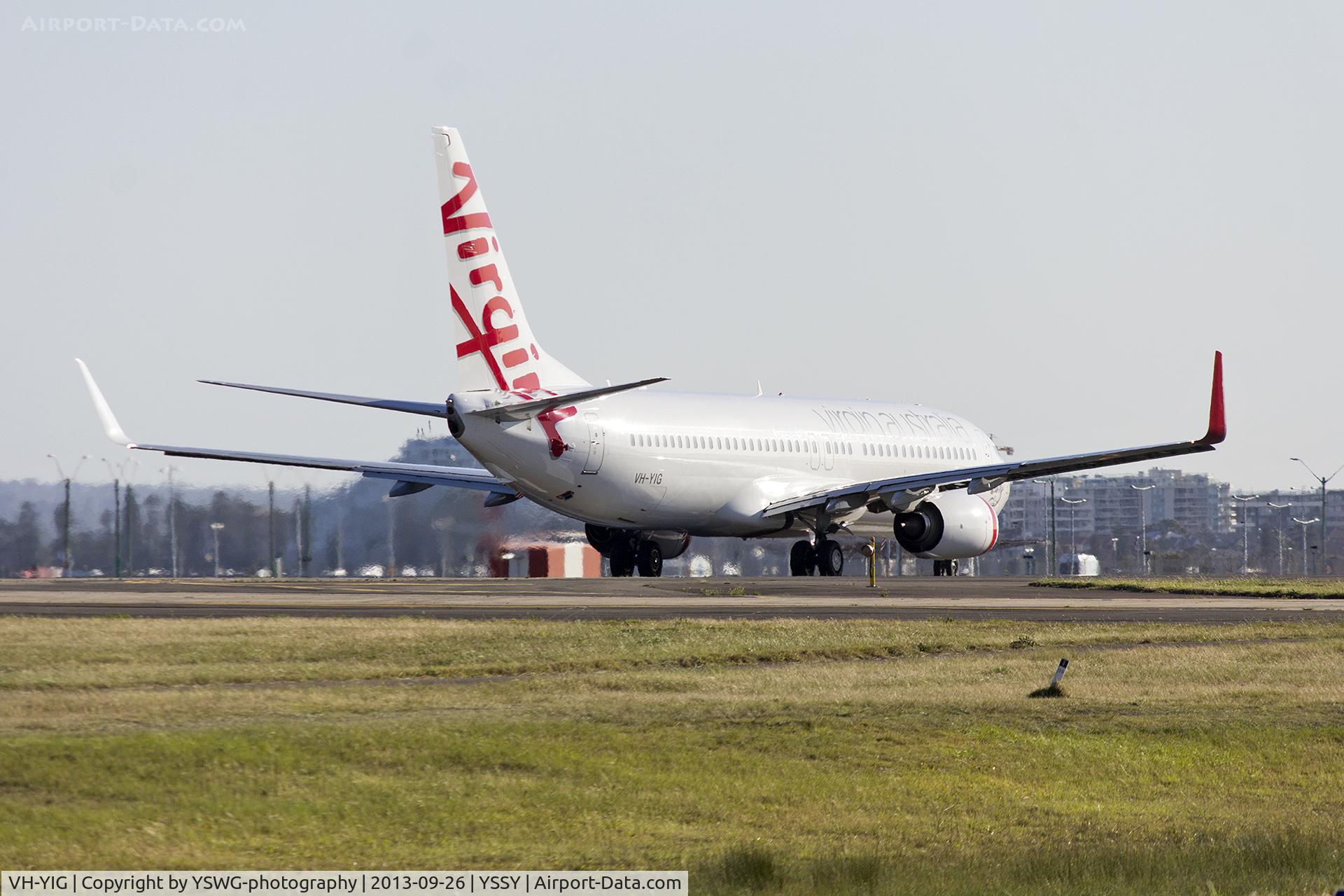 VH-YIG, 2012 Boeing 737-8FE C/N 38711, Virgin Australia (VH-YIG) 737-8FE(WL) taking off on runway 25 at Sydney Airport.