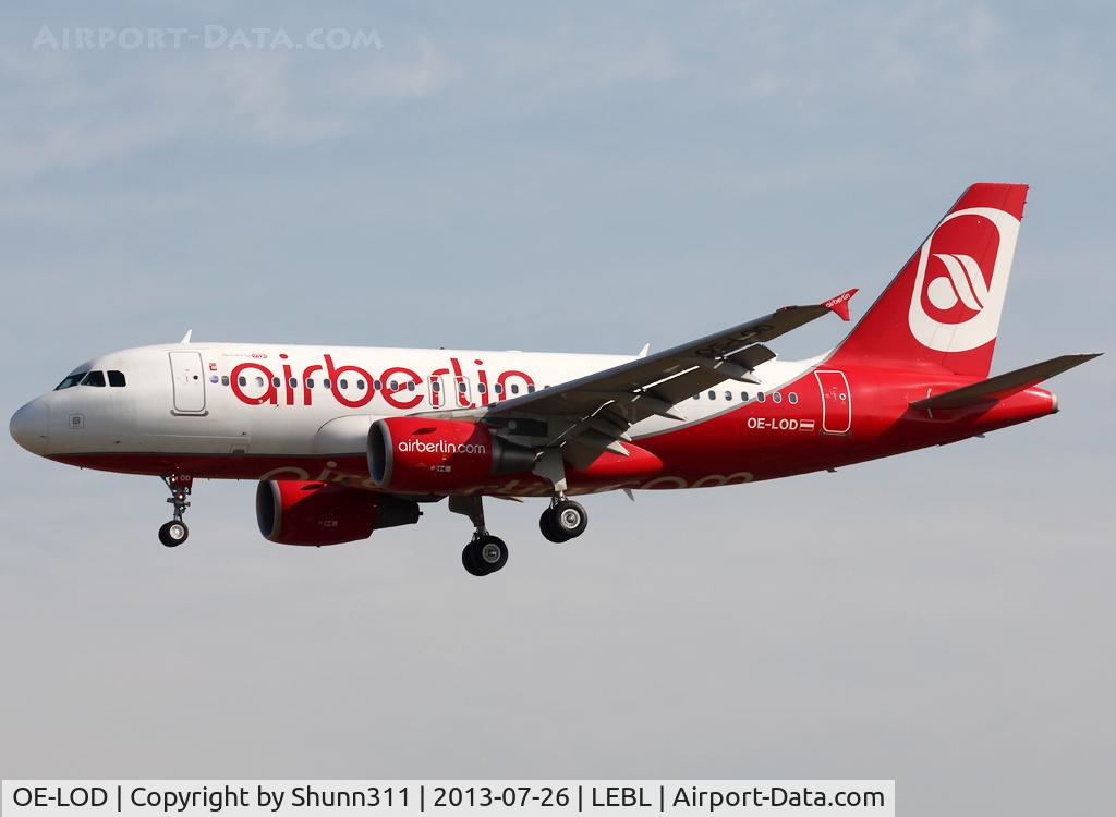 OE-LOD, 2008 Airbus A319-112 C/N 3689, Landing rwy 25R in Air Berlin c/s with small FlyNiki titles near door