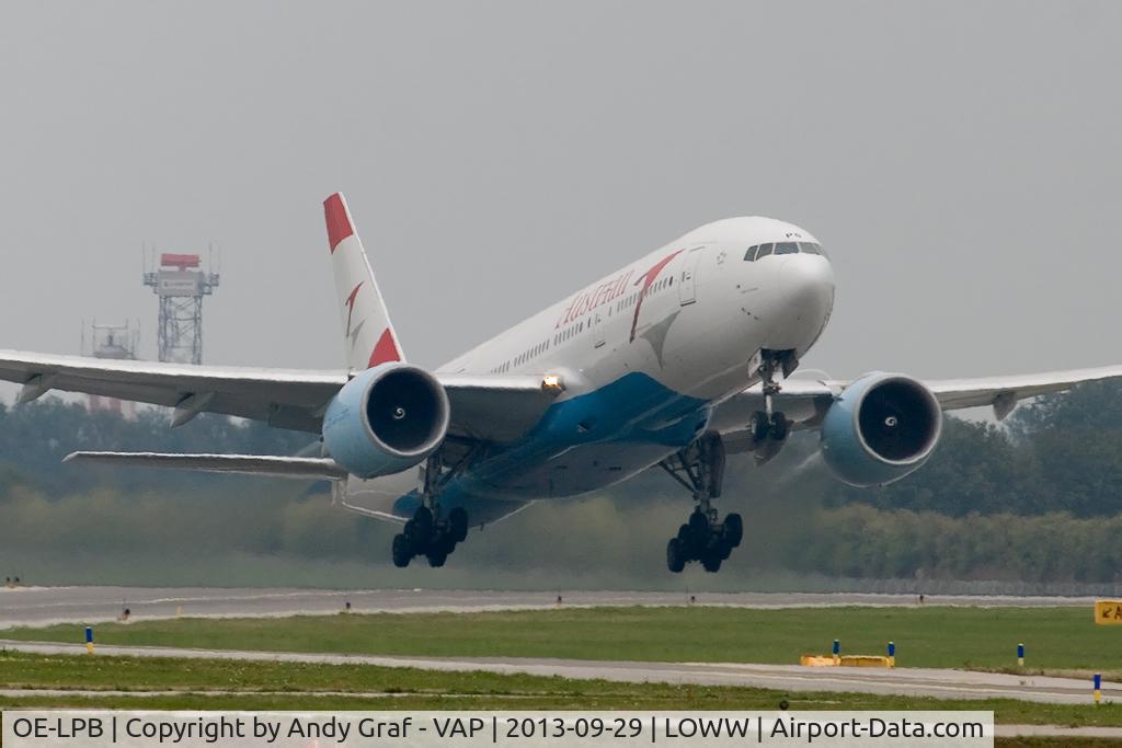 OE-LPB, 1998 Boeing 777-2Z9/ER C/N 28699, Austrian Airlines 777-200