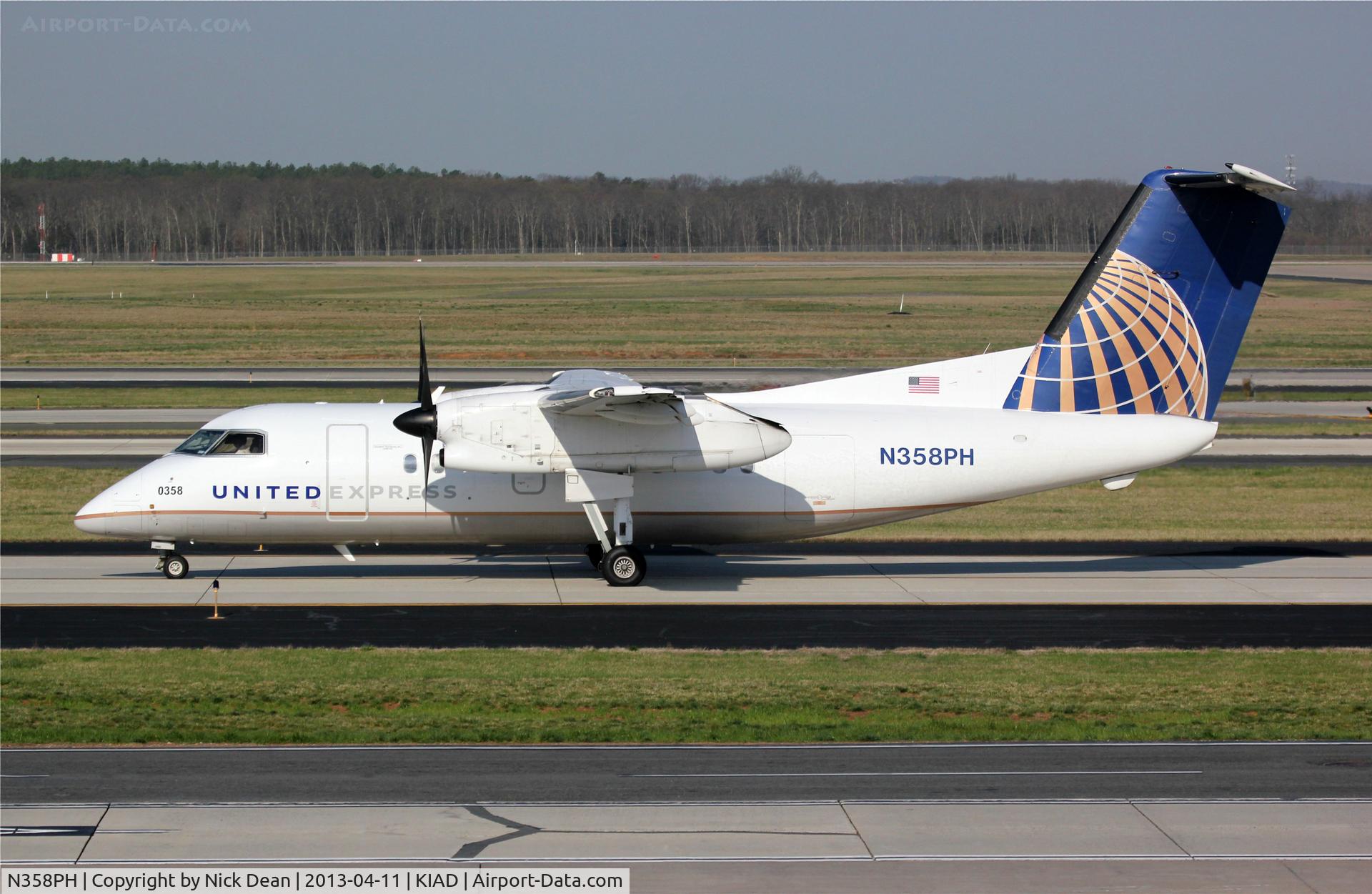 N358PH, 1998 De Havilland Canada DHC-8-202 Dash 8 C/N 506, KIAD/IAD