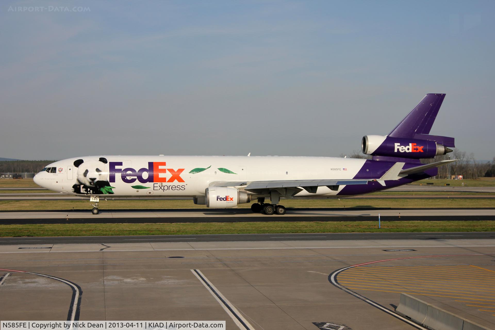 N585FE, 1992 McDonnell Douglas MD-11F C/N 48481, KIAD/IAD