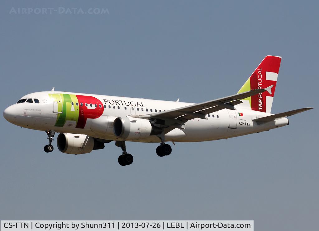 CS-TTN, 1999 Airbus A319-111 C/N 1120, Landing rwy 25R