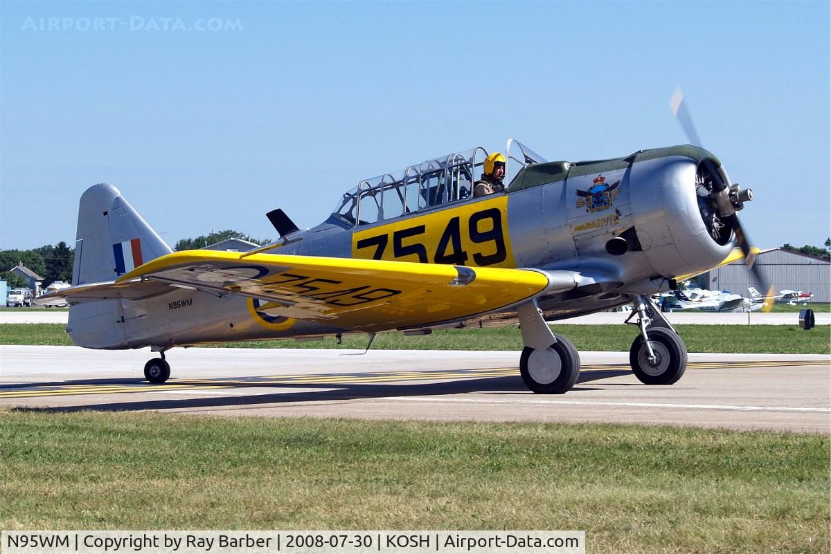 N95WM, 1943 North American AT-6D Texan C/N 8815597, North American AT-6D Harvard III [88-15597] Oshkosh-Wittman Regional~N 30/07/2008