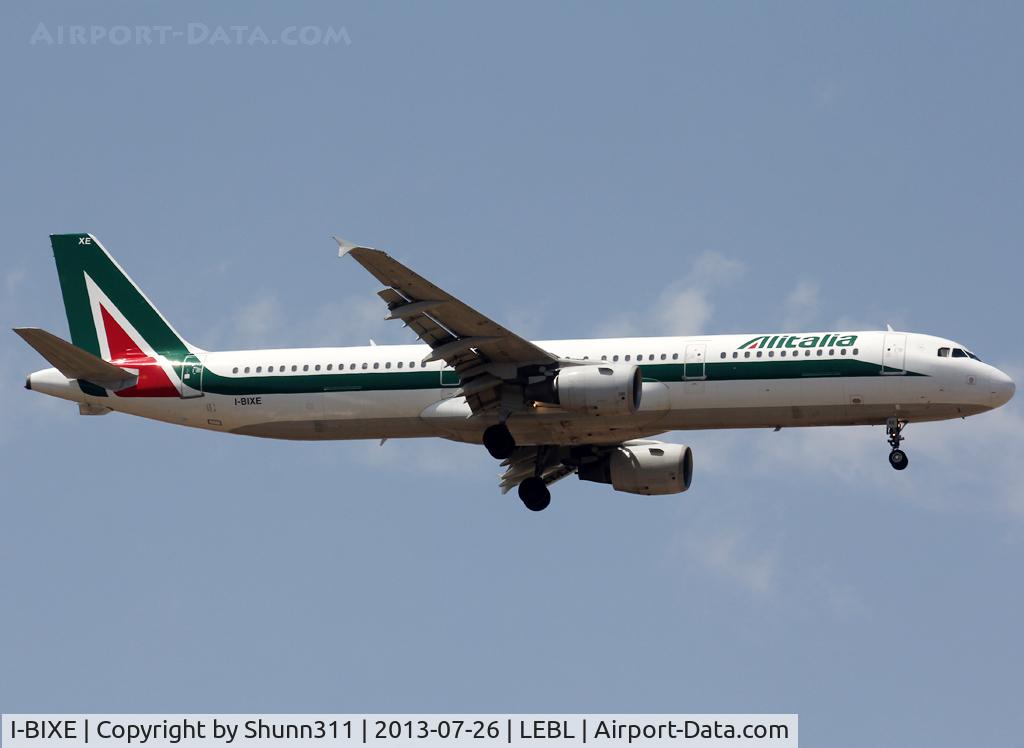 I-BIXE, 1994 Airbus A321-112 C/N 488, Landing rwy 07L
