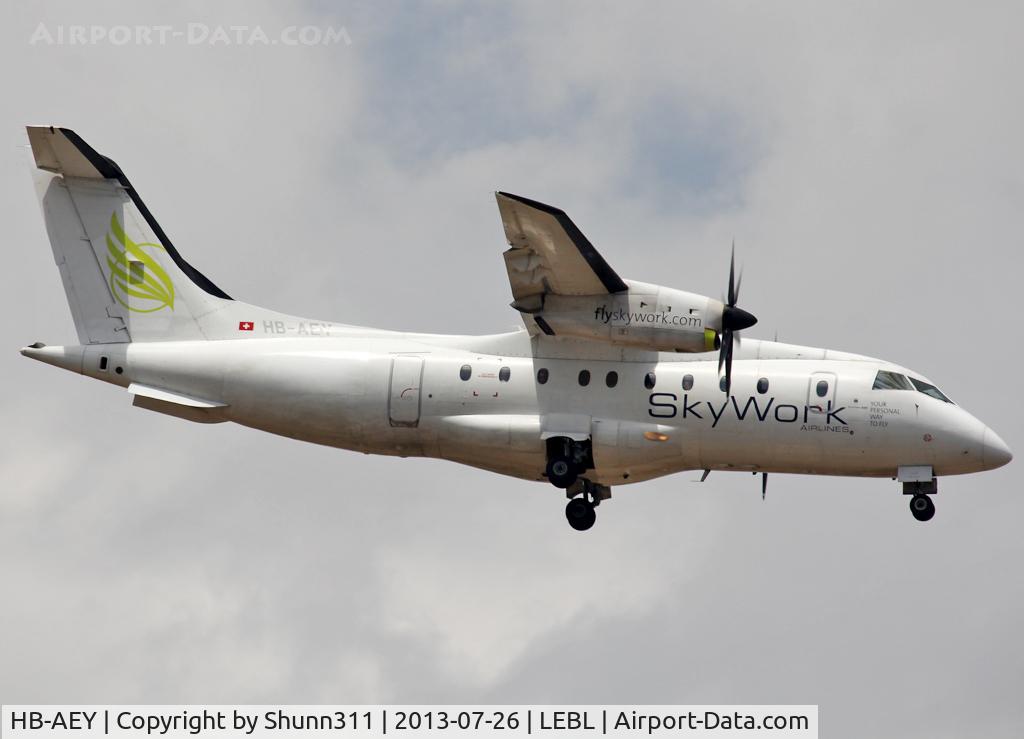 HB-AEY, 1997 Dornier 328-130 C/N 3100, Landing rwy 07L