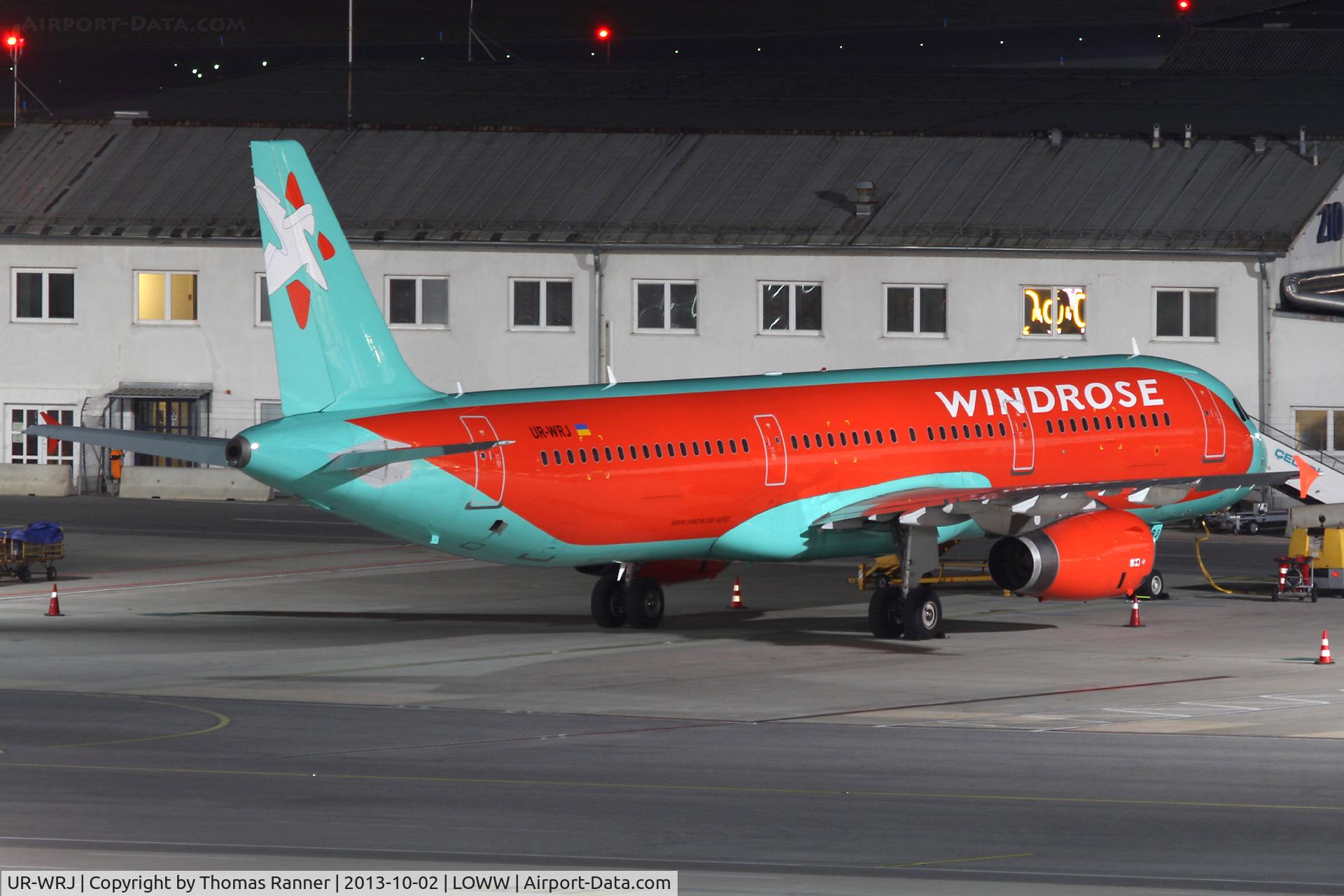 UR-WRJ, 2002 Airbus A321-231 C/N 1896, Windrose A321