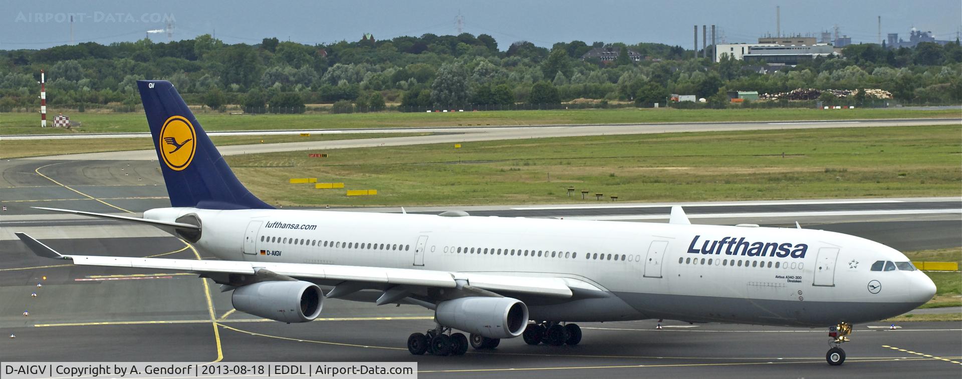 D-AIGV, 2000 Airbus A340-313X C/N 325, Lufthansa, seen here taxiing to the gate at Düsseldorf Int´l(EDDL), after returning from Toronto(CYYZ)