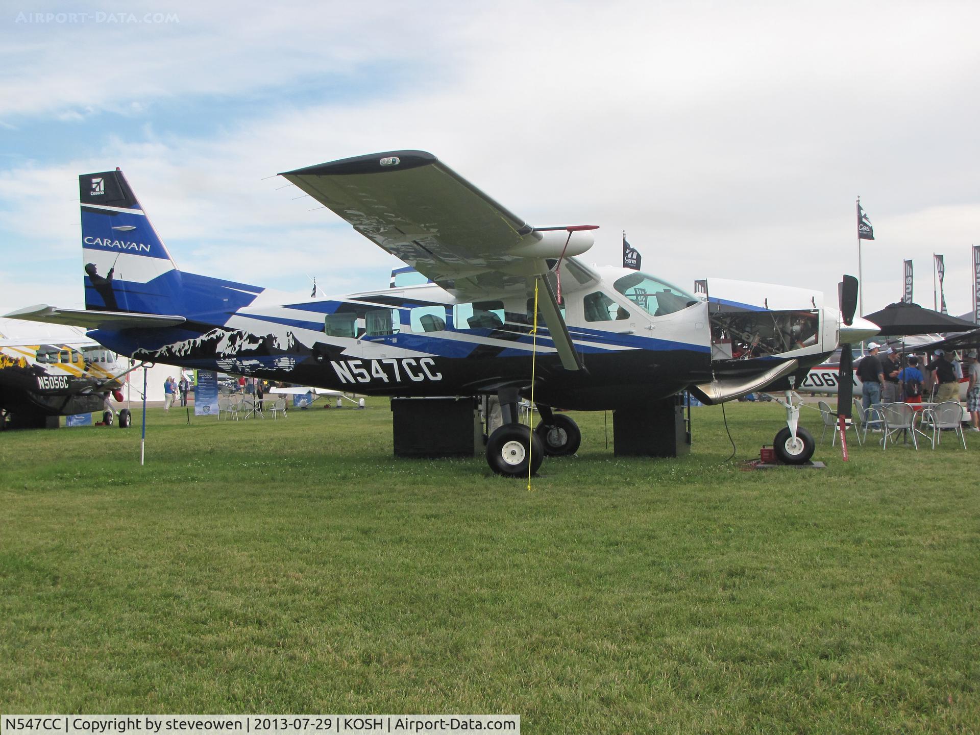 N547CC, 2013 Cessna 208 C/N 20800547, on display at KOSH