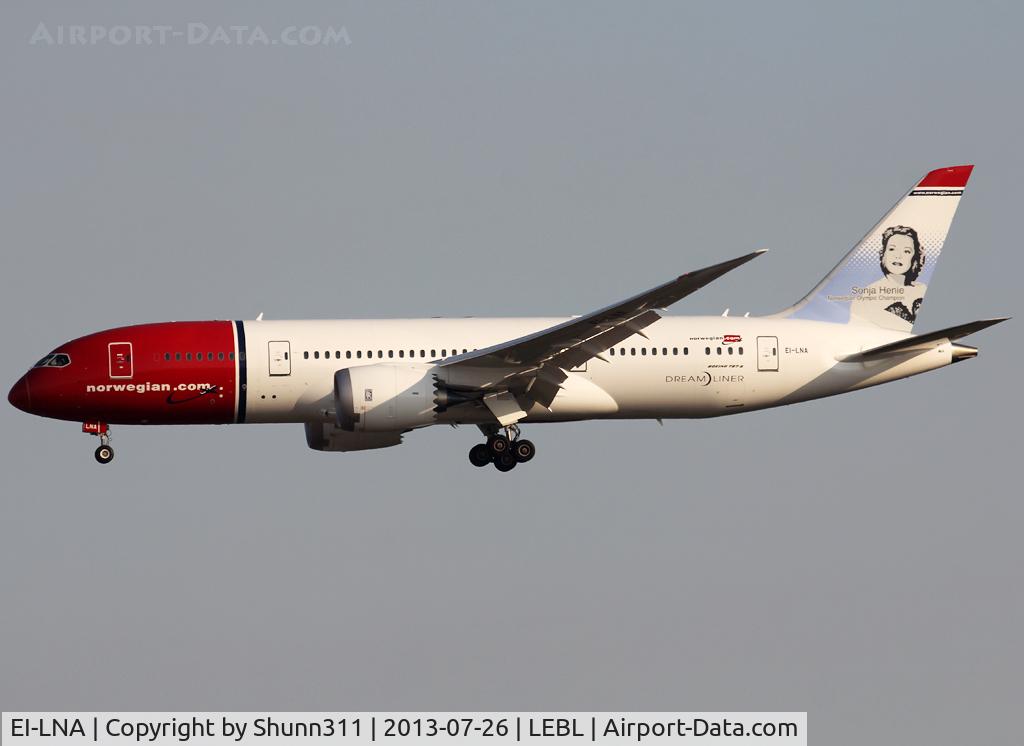 EI-LNA, 2013 Boeing 787-8 Dreamliner C/N 35304, Landing rwy 07L... My first B787 :)