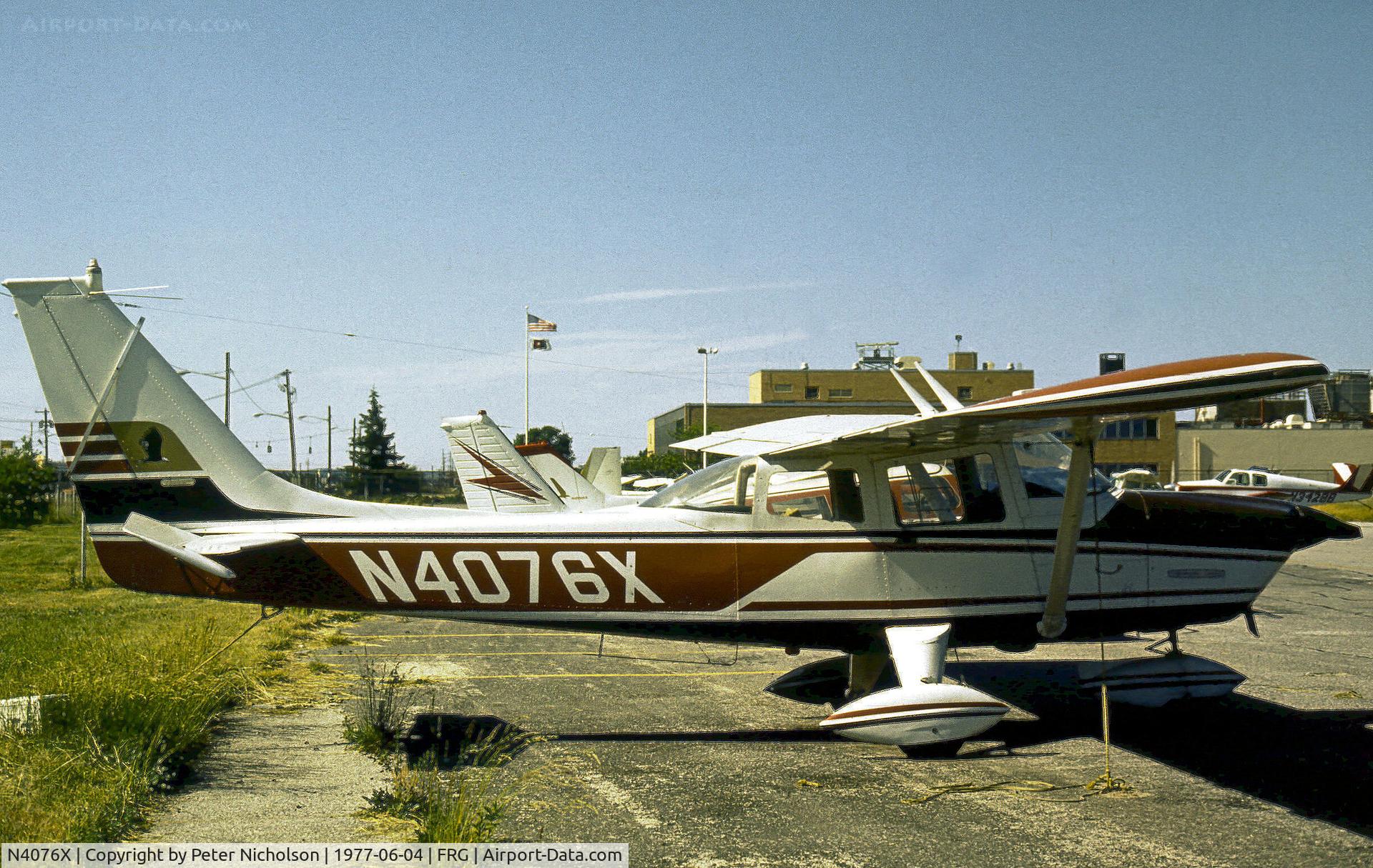 N4076X, 1971 Aero Commander 100-180 Lark Commander C/N 5176, This Lark Commander was resident at Republic in the Summer of 1977.