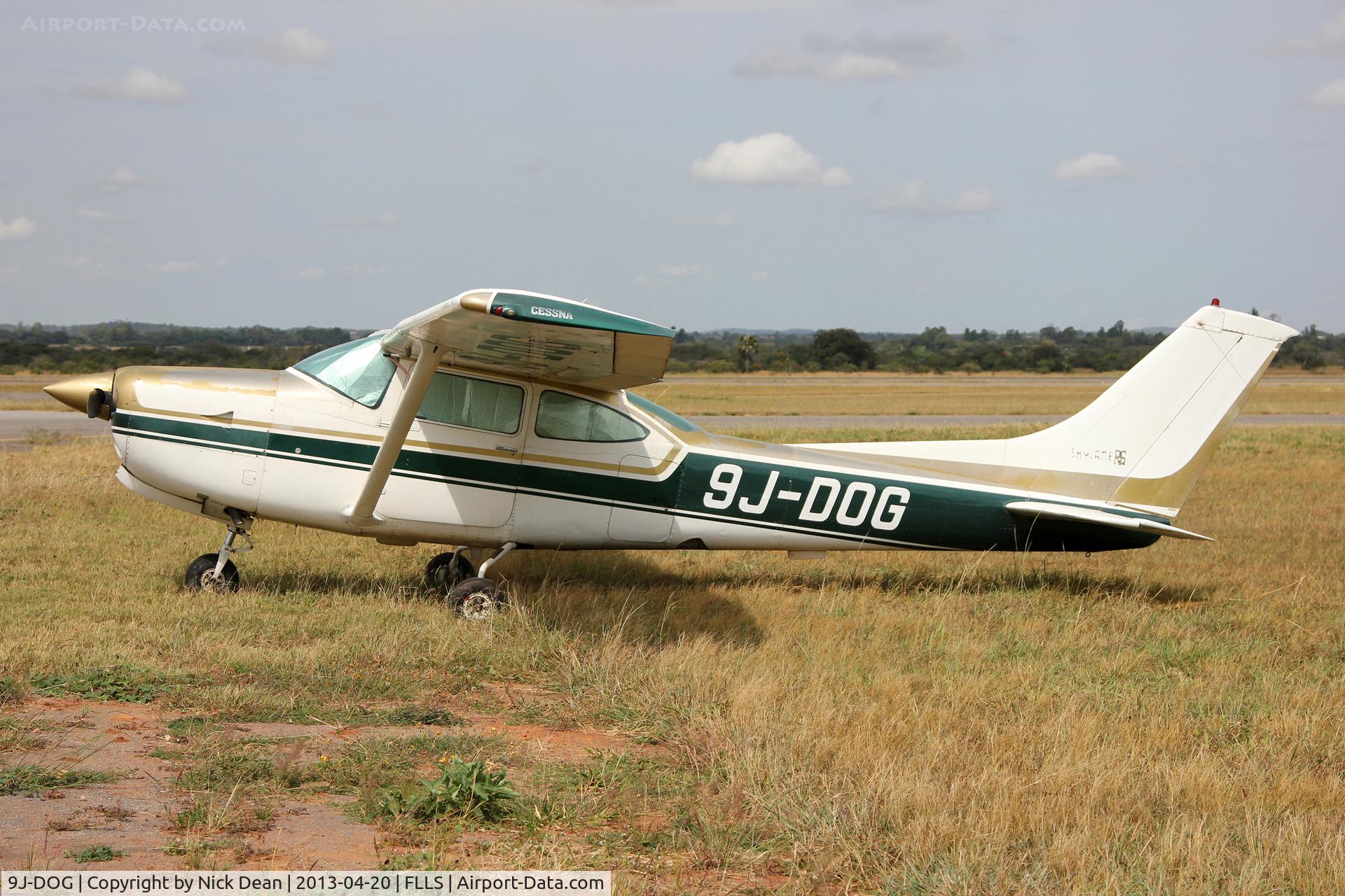 9J-DOG, 1978 Cessna R182 Skylane RG C/N R182-00070, FLLS/LUN