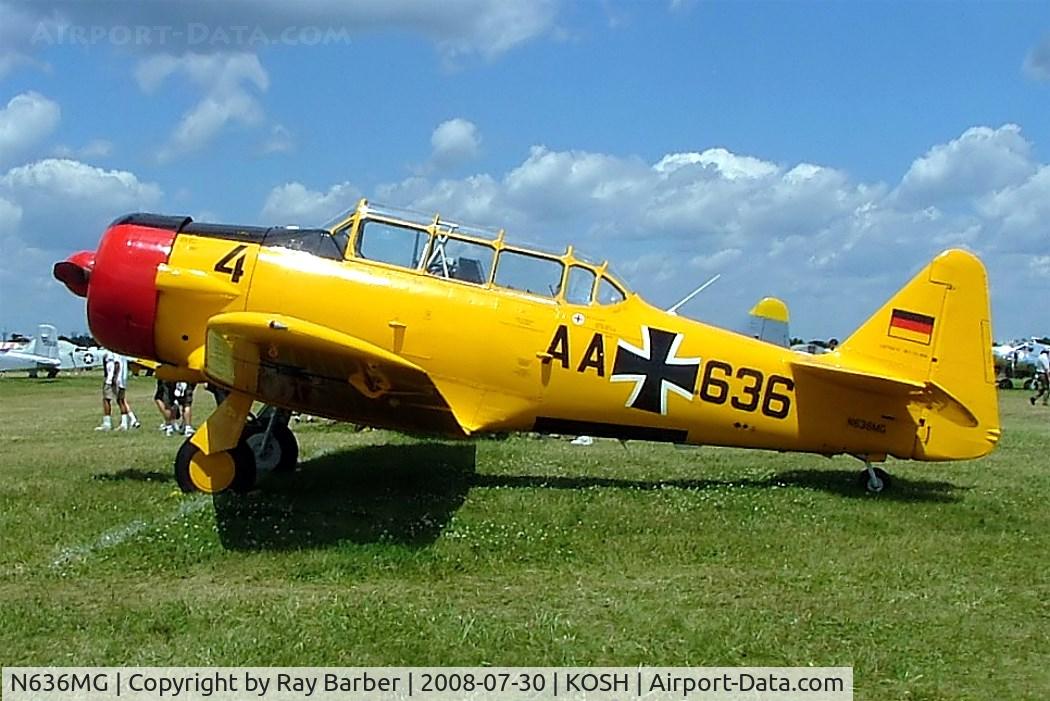 N636MG, 1954 Canadian Car & Foundry Harvard IV C/N CCF4-555, Canadian Car & Foundry T-6J Harvard IV [CCF4-555] Oshkosh-Wittman Regional~N 30/07/2008