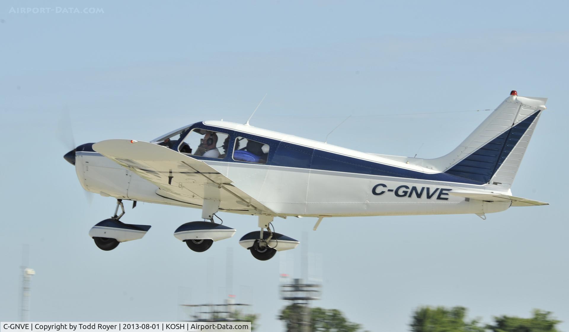 C-GNVE, 1975 Piper PA-28-140 C/N 287525277, Airventure 2013