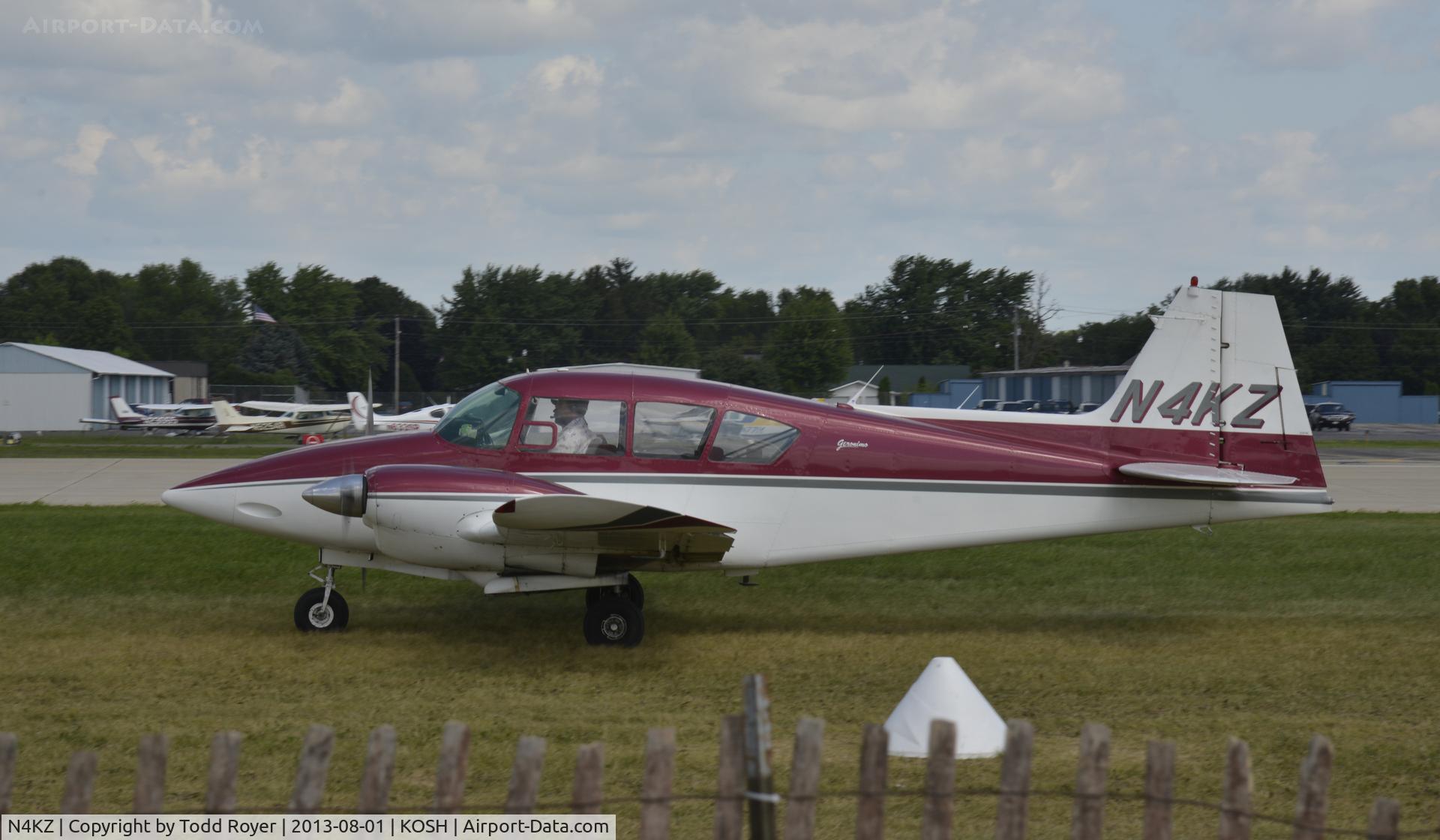 N4KZ, 1958 Piper PA-23-160 Apache C/N 23-1517, Airventure 2013