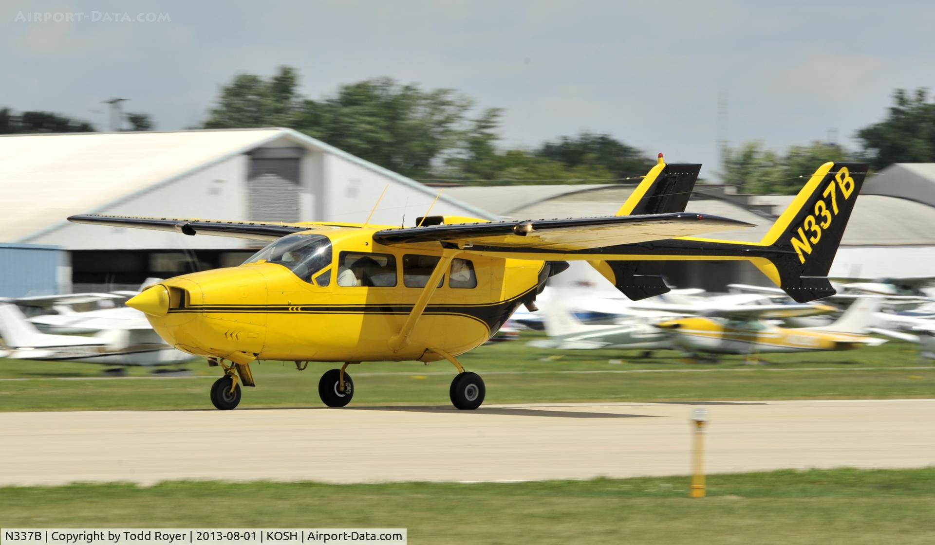 N337B, 1967 Cessna T337C Turbo Super Skymaster C/N 337-0775, Airventure 2013