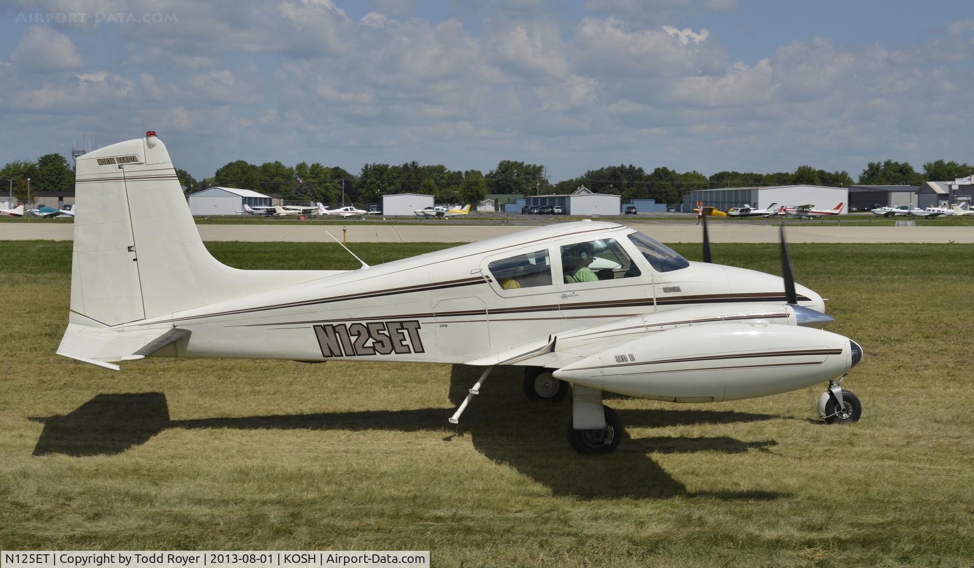 N125ET, 1958 Cessna 310B C/N 35706, Airventure 2013