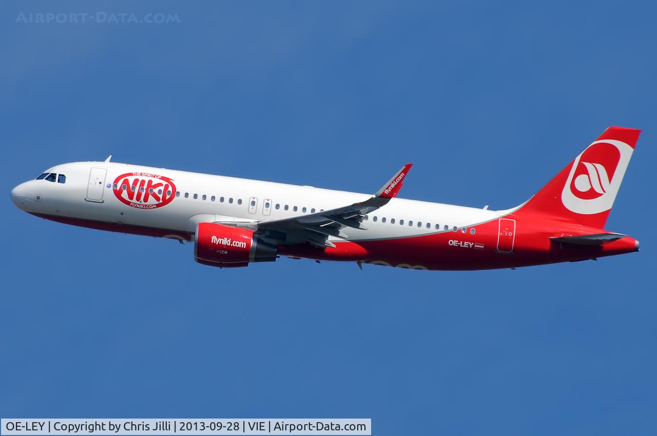 OE-LEY, 2013 Airbus A320-214 C/N 5648, Air Berlin Austria (NIKI)