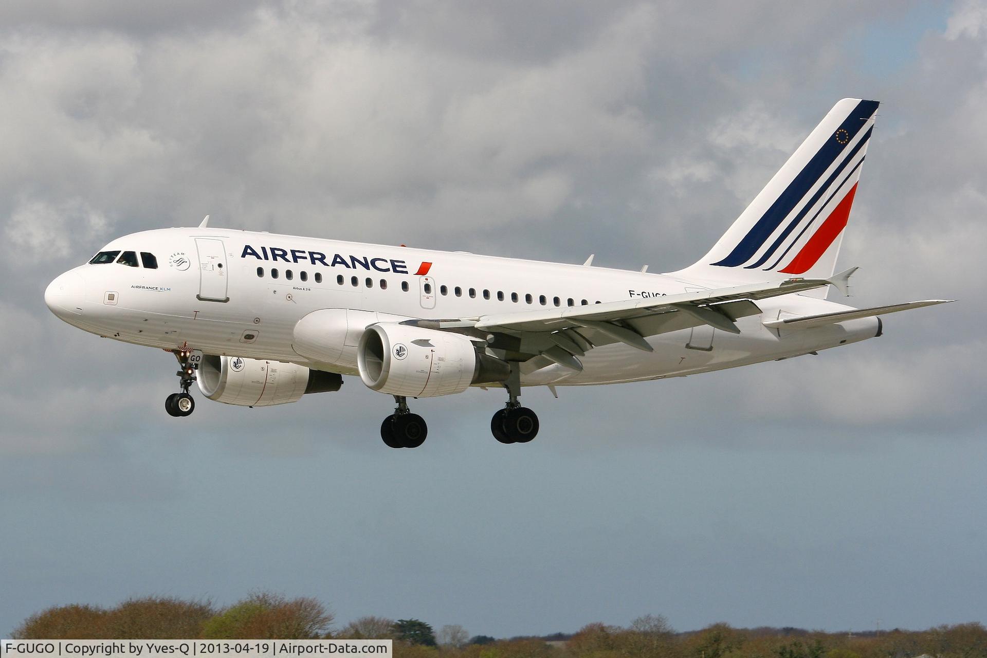 F-GUGO, 2006 Airbus A318-111 C/N 2951, Airbus A318-111, Brest-Guipavas Regional Airport (LFRB-BES)