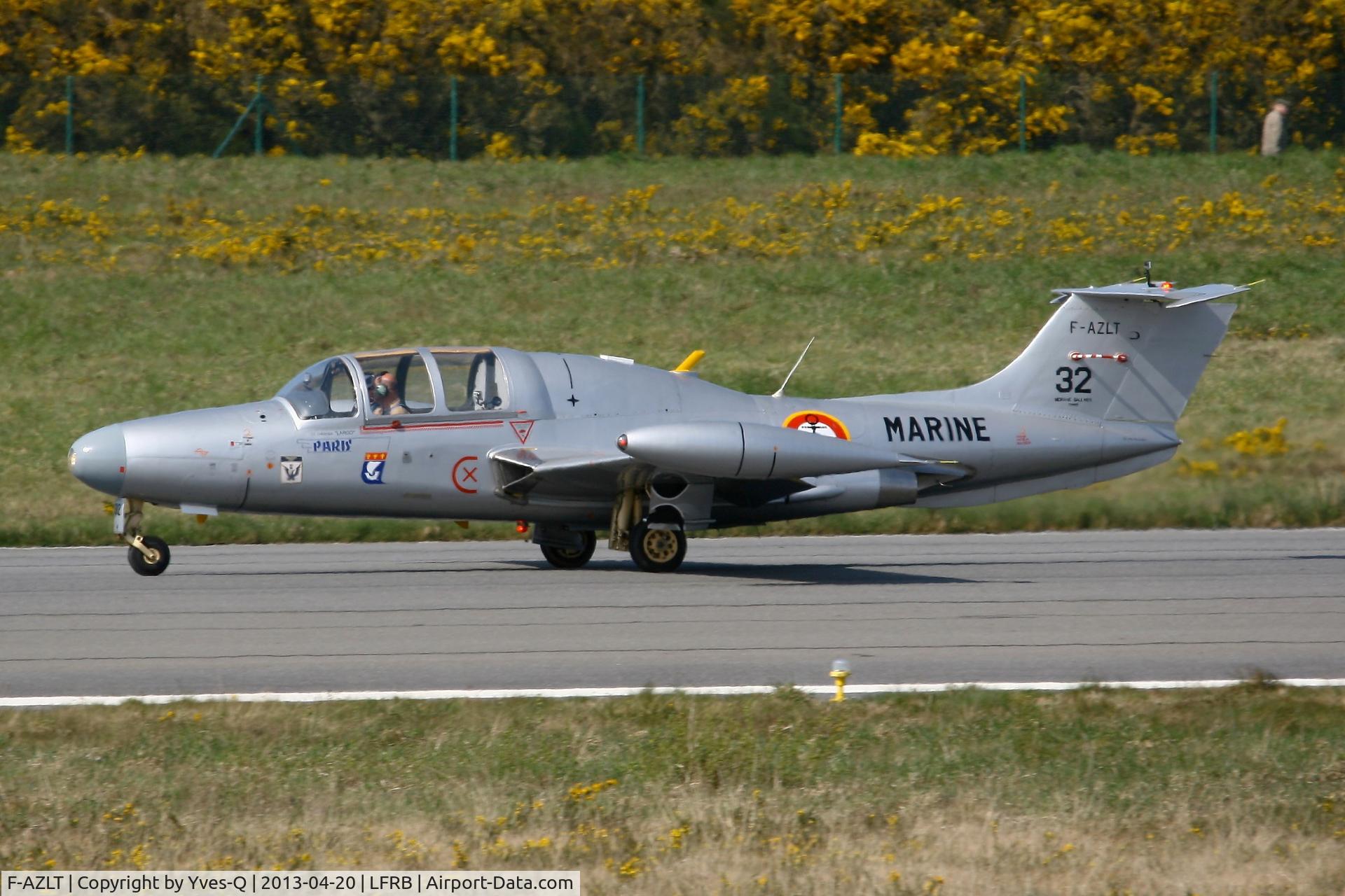 F-AZLT, 1958 Morane-Saulnier MS.760 Paris I C/N 32, Morane-Saulnier MS.760A, Taxiing to holding point Rwy 07R, Brest-Bretagne Airport (LFRB-BES)