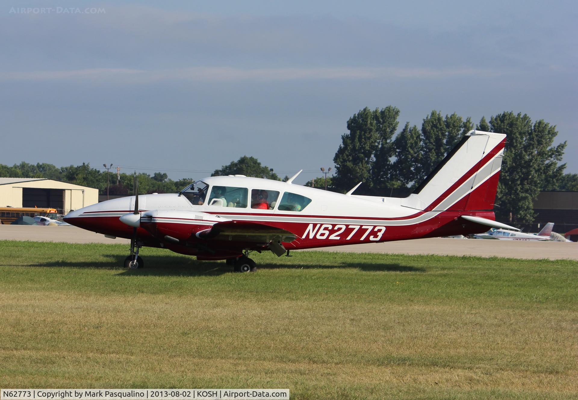 N62773, 1976 Piper PA-23-250 C/N 27-7754012, Piper PA-23-250