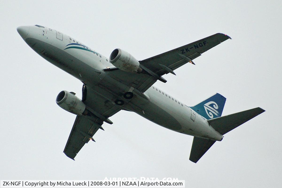 ZK-NGF, 1998 Boeing 737-3U3 C/N 28734, At Auckland