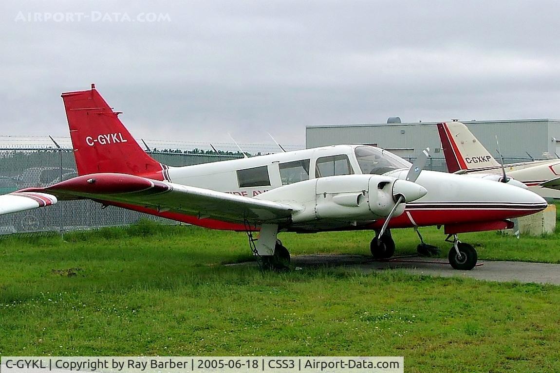 C-GYKL, 1972 Piper PA-34-200 C/N 34-7250084, Piper PA-34-200 Seneca [34-7250084] Les Cedres~C 18/06/2005