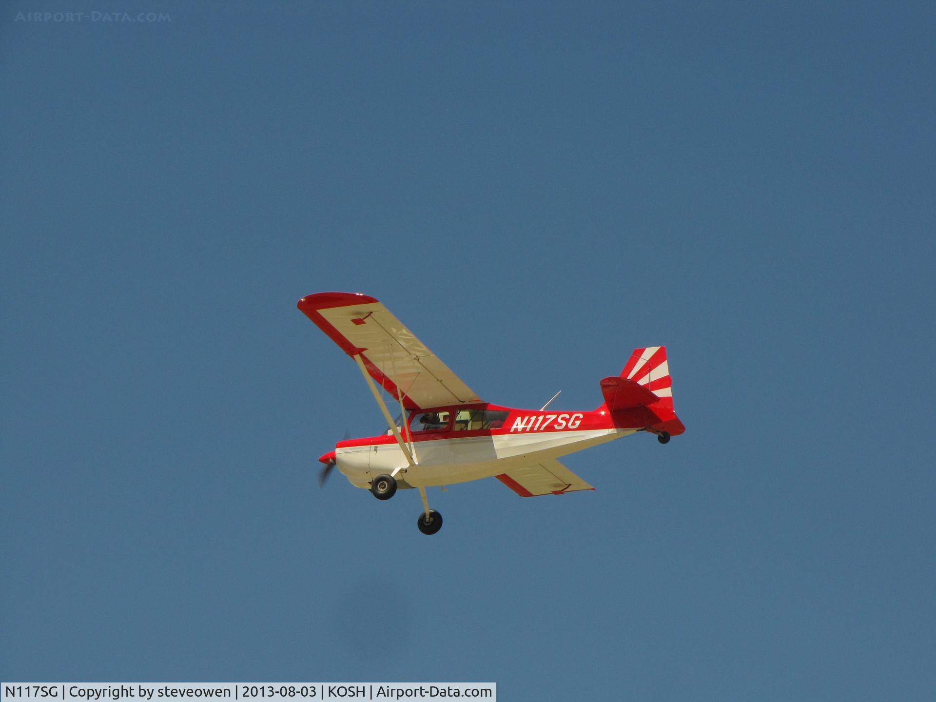 N117SG, 2004 American Champion 7GCBC C/N 1358-2004, departing Oshkosh