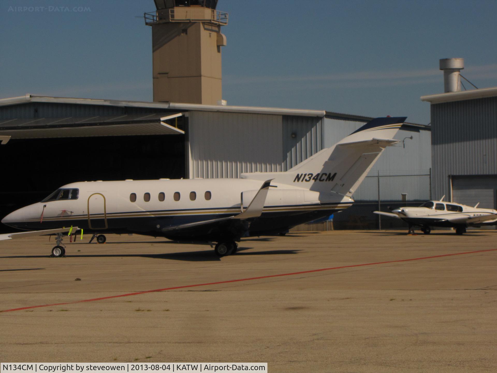 N134CM, 1997 Raytheon Beechjet 400A C/N RK-144, At Appleton